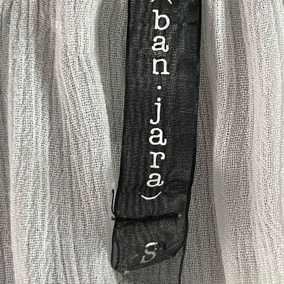 EMBROIDERED Off Shoulder Blouse - Picture 8 of 8